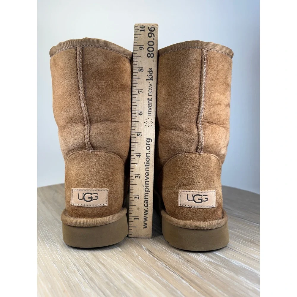 UGG Womens 8 Classic Short Boots Chestnut Suede Sheepskin 1016223 Winter Warm